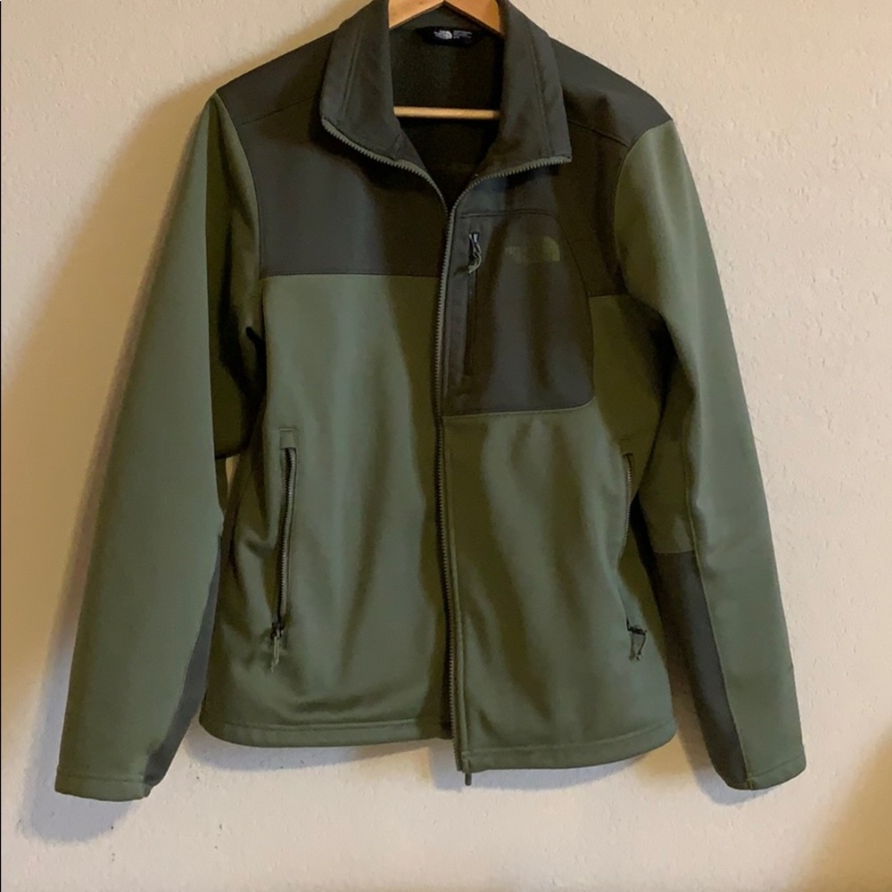 Men’s Northface jacket